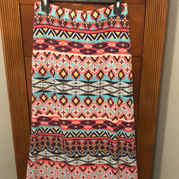 💙💜Colorful maxi skirt!!❤️🧡 - Picture 3 of 4